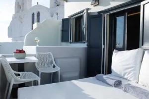 Santorini Dreams Villas, Pirgos