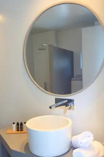 Iliades Boutique - 35