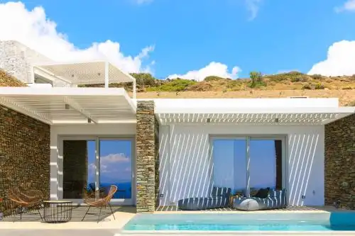 Iliades Boutique - 3