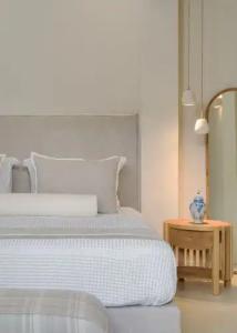 Casa Di Fiori Andros Suites - 92