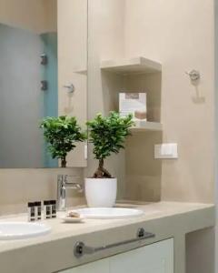 Casa Di Fiori Andros Suites - 87