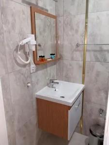 Blue Sail Mini-hotel - 15