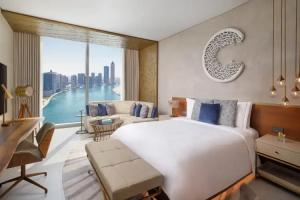 The St. Regis Downtown, Dubai Hotel