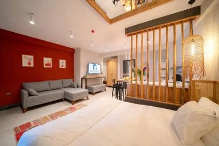 Reddoors Suites Sea View - 2