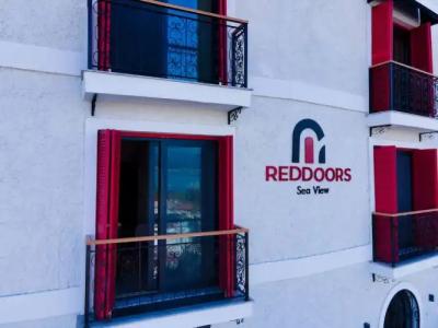 Reddoors Suites Sea View - 0