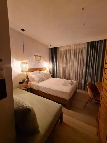 Dolphins House Apartments - 2