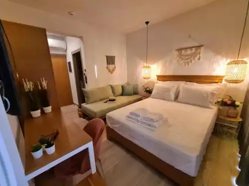 Dolphins House Apartments - 15