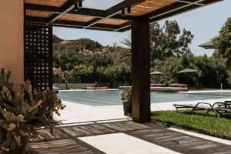 Paralos The Maxine - Adults Only - 21