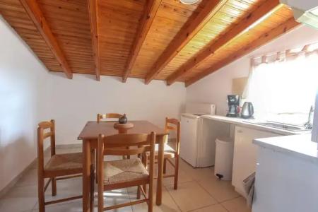 S&C Kosmos Beach Resort - 18