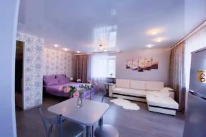 Na ulitse Griboedova Apartments 1, Dzerzhinsk