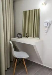 Epicentrum Suites & Villa Oasis - 120