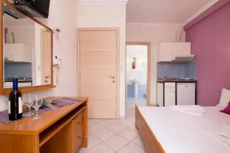 Epicentrum Suites & Villa Oasis - 103