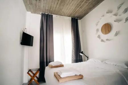 Mesanto Luxury Suites - 1