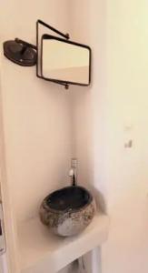 Mesanto Luxury Suites - 115