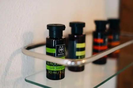 Mesanto Luxury Suites - 95