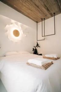 Mesanto Luxury Suites - 70