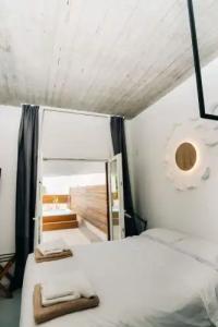 Mesanto Luxury Suites - 107