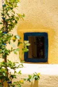 Pasithea Luxury Suites - 0