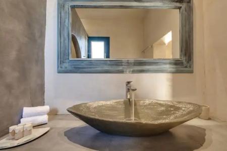 Pasithea Luxury Suites - 6