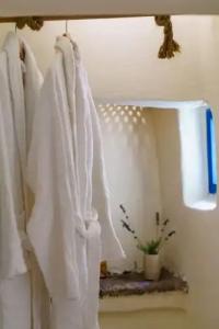 Pasithea Luxury Suites - 36