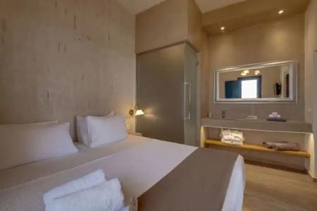 Pasithea Luxury Suites - 72
