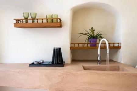 Pasithea Luxury Suites - 17