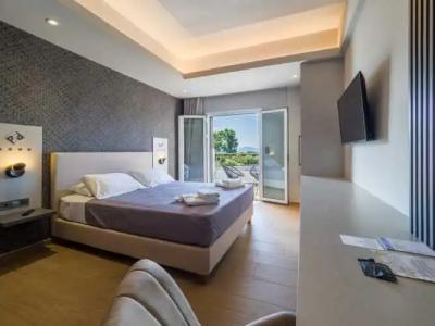 Paradise Resort - 108