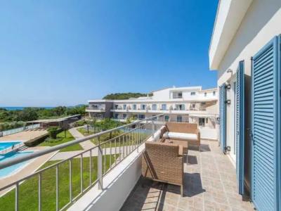 Paradise Resort - 246