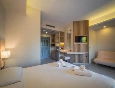 Paradise Resort - 95