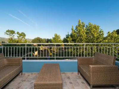 Paradise Resort - 129