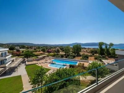 Paradise Resort - 29