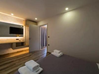 Paradise Resort - 275