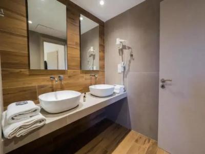 Paradise Resort - 189