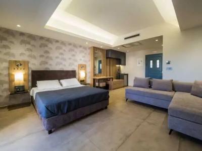 Paradise Resort - 104