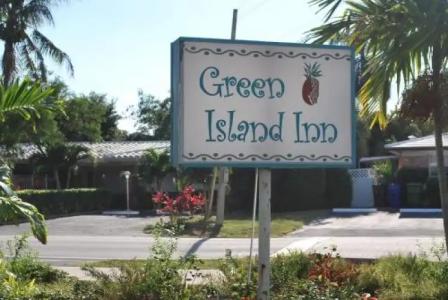 Green Island Inn - 0
