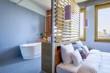 25hours The Circle - 10