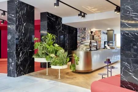 25hours The Circle - 17