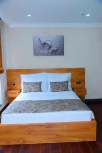 City Moonlight Apart - 65