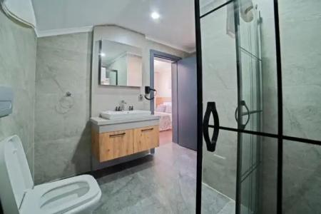 City Moonlight Apart - 80