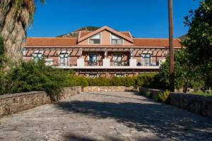 Efrosini Village, Katelios