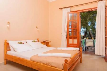 Alykes Park Bungalows - 28