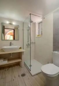 Alykes Park Bungalows - 9