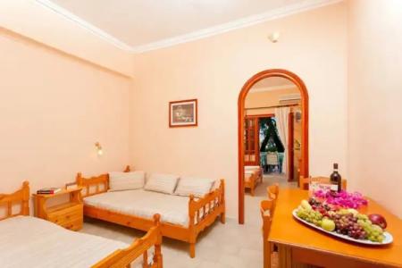 Alykes Park Bungalows - 30