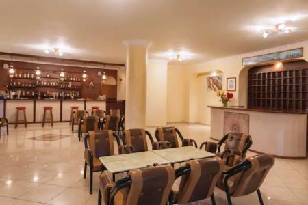 Alykes Park Bungalows - 13