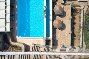 EmGard Suites Hotel, Kithnos