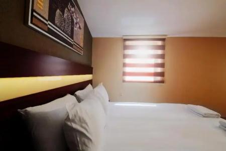 Park by Clover - 100