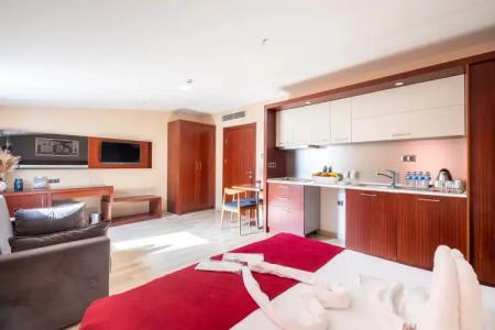 Park by Clover - 125