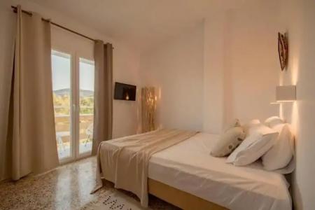 Olive Grove Suites Boutique - 38