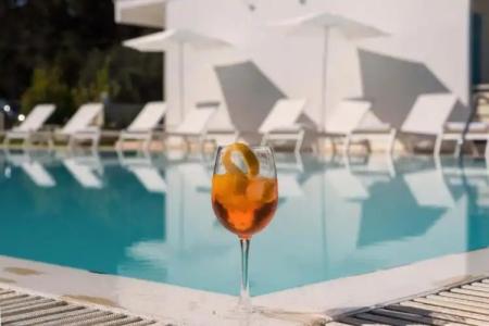 Olive Grove Suites Boutique - 9