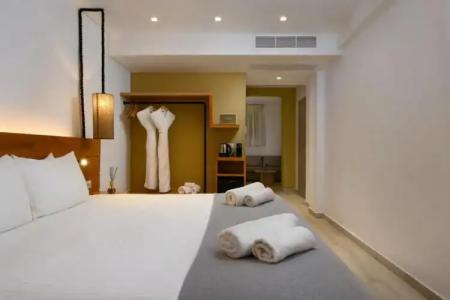 Eleals Boutique - 118